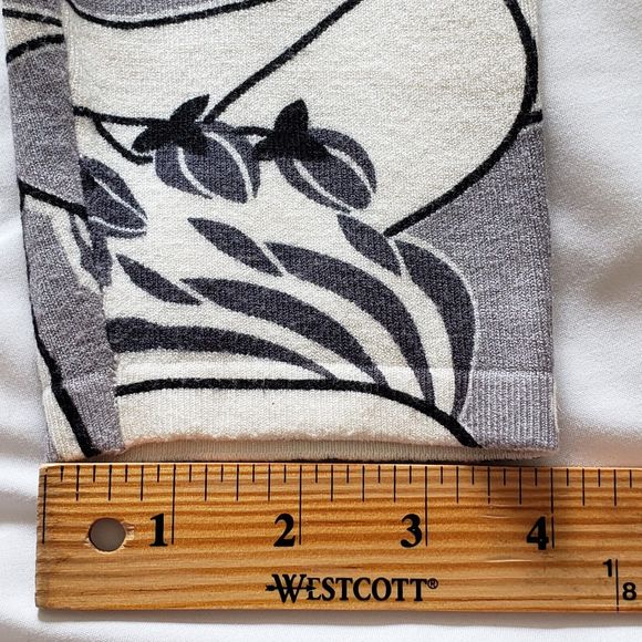 Pierri Pullover Womens Medium Knit Beaded Gray Cream Black Crew Neck VTG Classic - Picture 8 of 11